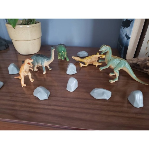 1990s 4-5" lot of PVC dinosaurs toy lot |vintage toys boy imagination play - Picture 1 of 6